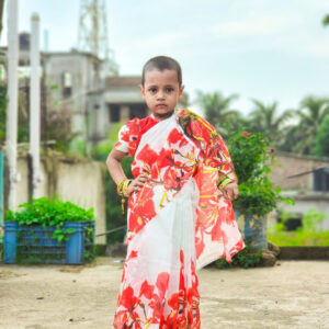 স্কিন প্রিন্ট হাফ সিল্ক শাড়ি